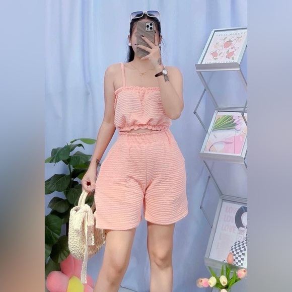 !SOLD! 2 Piece Crop Top Pants Pink Bark Crepe Coord Set Small - Picture 1 of 4